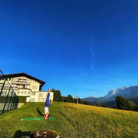 Haus Central Guest house 4*