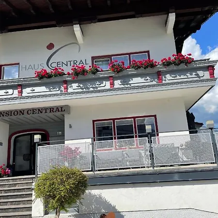 Haus Central Πανσιόν 2*