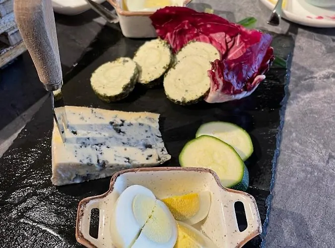 豪斯中央旅馆 4* 斯拉德明