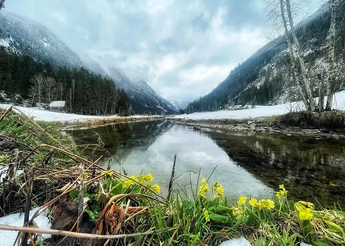 招待所 豪斯中央旅馆 斯拉德明
